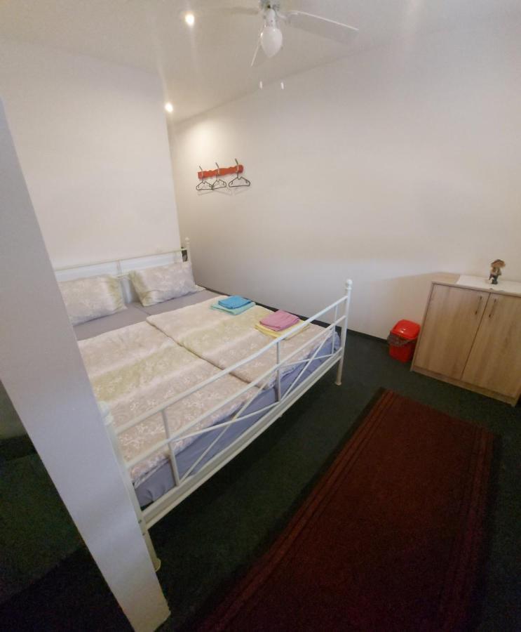 Neiras Appartement *